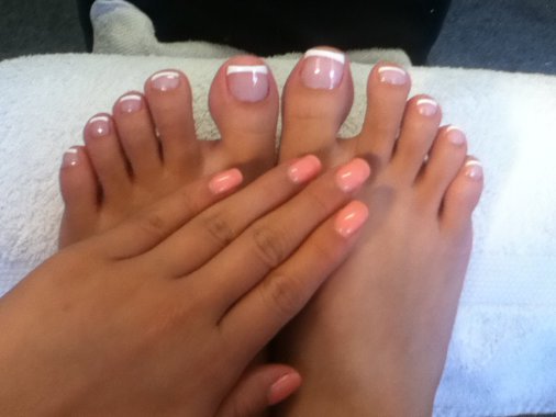semi-permanent mains ou pieds  en couleur intégrale ou french 19€