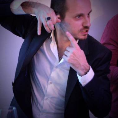 Jonathan Le Magicien - Magicien Et Dj Dans Le Vaucluse Et En Paca