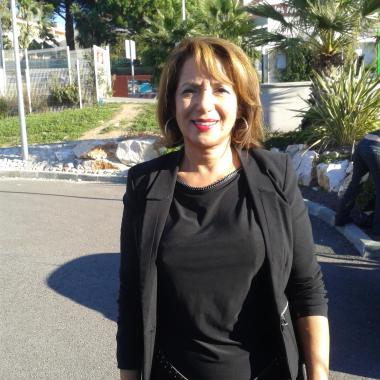 Kehera Femme De Ménage Garde D'Enfants Et De Personnes Âgées