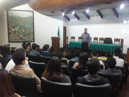 Jovens empreendedores