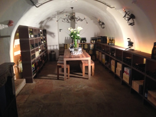 Weinkeller und Vinothek