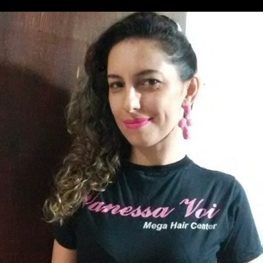 Vanessa Voi Mega Hair Center