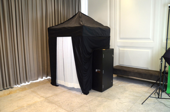 Closed Style Photo Booth