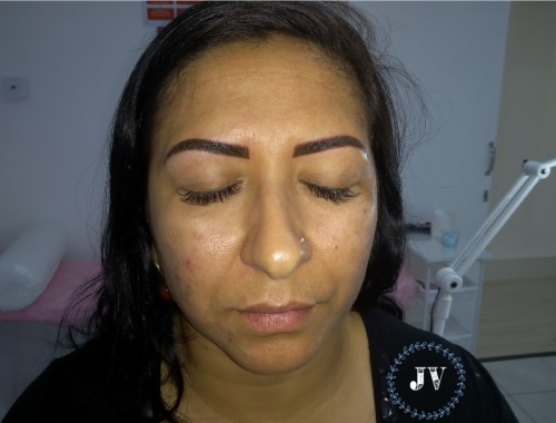 Micropigmentacao de sobrancelhas
