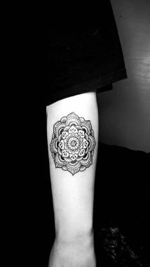 Mandala tattoo girl