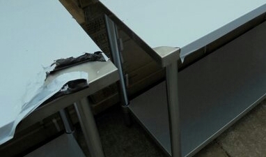 Meja stainless