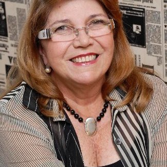 Maria Helena Carromeu