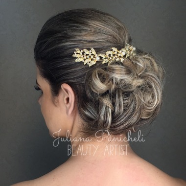 Juliana Panicheli Makeup Studio