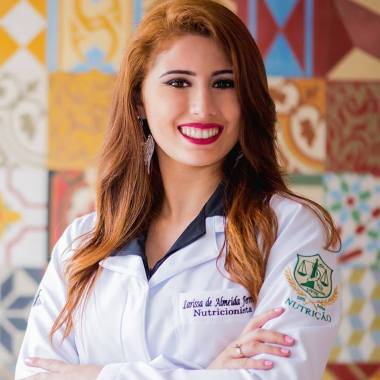 Nutricionista Larissa Almeida