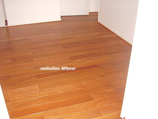 parquet collé à plein