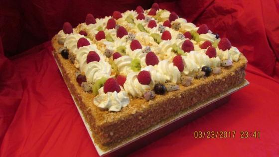 Helthy puff pastry cake made with grape seed oil
