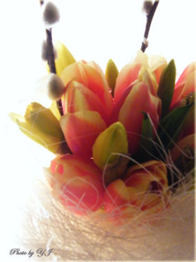 Seasonal hand tied bouquet for gift