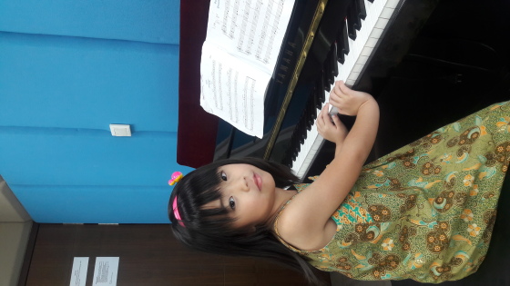 Salah satu murid saya sejak berusia 3.5th. Dia adalah seorang jepang yang sedang tinggal di Indonesia.