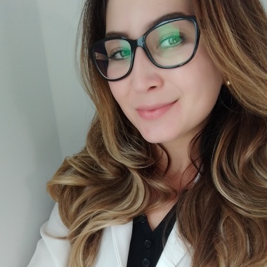 Lucimara Moreira Fisioterapeuta