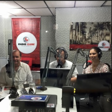 Participação em programas de rádio, falando sobre  a mecanismo para a elaboração do luto. 