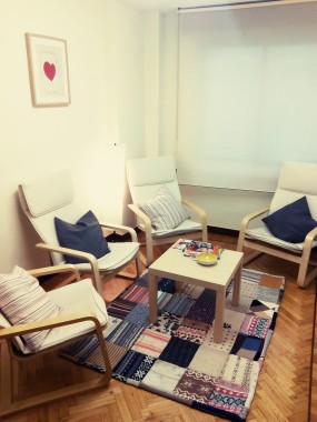 Sala de talleres y grupos, parejas o familias