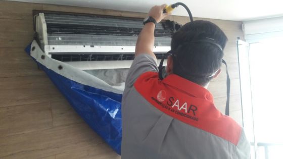 Higienização e limpeza de equipamentos de ar condicionado Residencial, comercial e corporativo. 