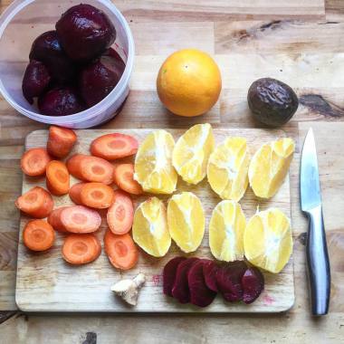 Préparation d'un jus detox !