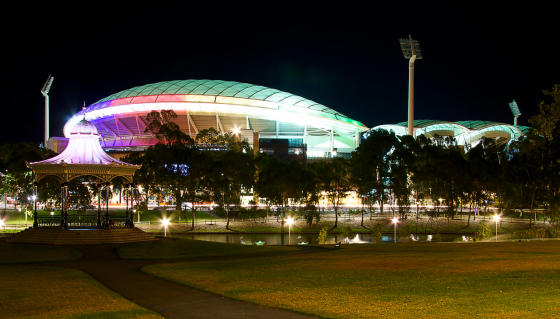 The new Adelaide oval. I took this from the opposite side of the Torrens.