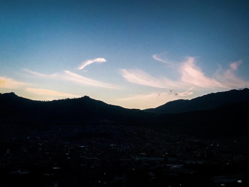 ATARDECER QUITO