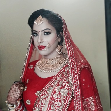 Makeupbyjasleen