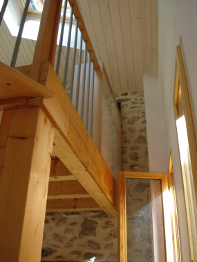 Maison N. #2 Vide sur mezzanine, pour lumière et hauteur.