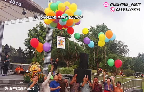 baloon helium release