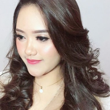 Desika Makeup And Eyelash Extension