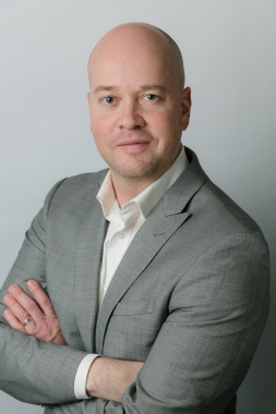 Studio Head Shot