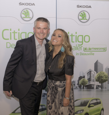 Séance shooting photocall Skoda citigo avec la célèbre chanteuse Anastacia