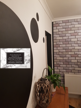 Bespoke Designs - Professional Wallpapering Service & Specialist Paint Effects