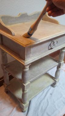 ancienne patine sur meuble
