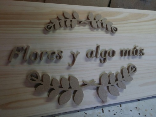 Flores Y Algo Mas