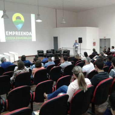 Ebusca Einova Soluções Empresariais