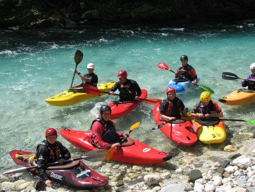 Stip-yakscursusgroep op Soça in Slovenie.