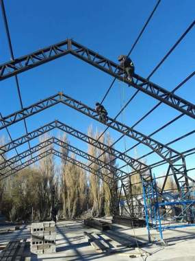 Construccion de galpón pto ibañez Municipalidad