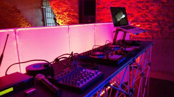 Setup en Castell de l'Empordà (La Bisbal de l'Empordà - Girona)