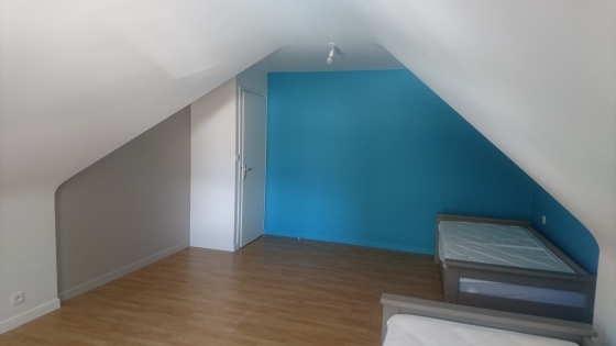 Murs en sous pente, peinture velouté