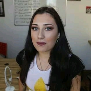 Biel_Makeup
