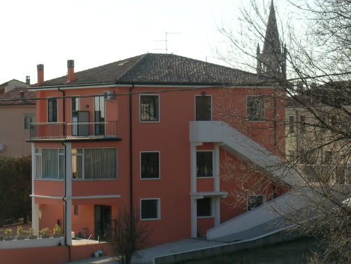 1 ° pittura lavabile al quarzo a pennello.JPG