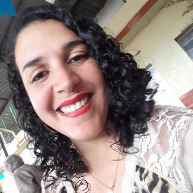 Vanessa Siconelli Professor De Inglês 
