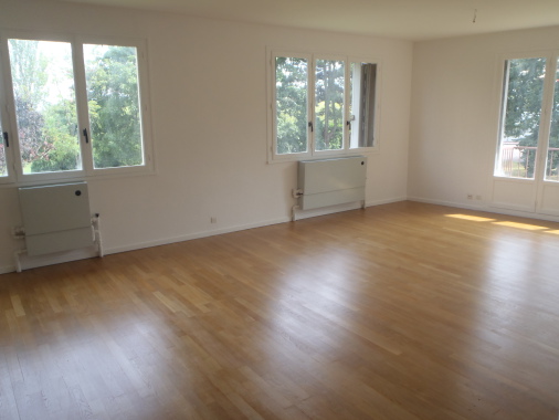 Rénovation d'un app sur Talant
Travaux de peinture, ponçage de parquet