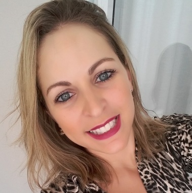 Carina Almeida Semidamori
