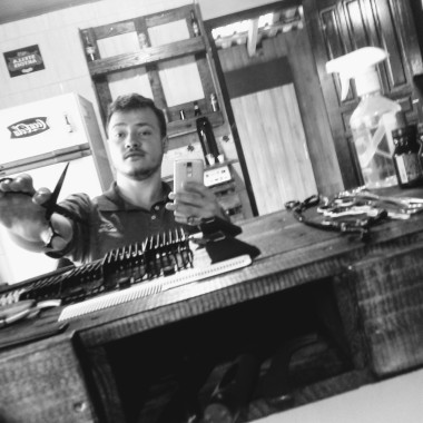 Elvis Barbearia