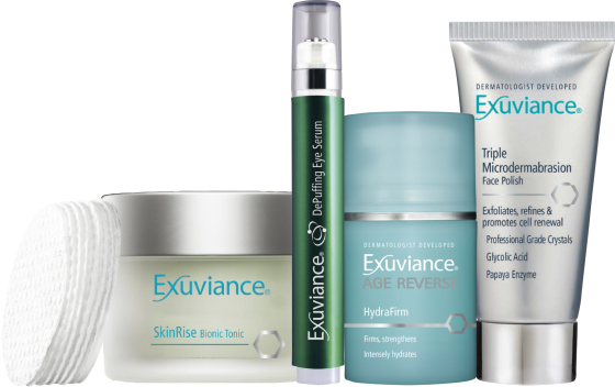 Exuviance henvender sig til både kvinder og mænd – og er et af de mest veldokumenterede produkter på markedet. Exuviance Skin Care System er specielt formuleret med henblik på at accelerere hudens naturlige exfolieringsproces.