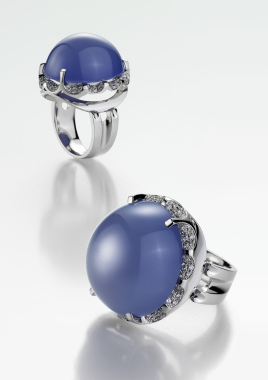 Chalcedon Ring