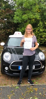 Tara was a great driving instructor - I passed first time with him and he was very reliable, always put me at ease and made me feel confident in my driving. Couldn't have asked for a better instructor, really would recommend. Lianne