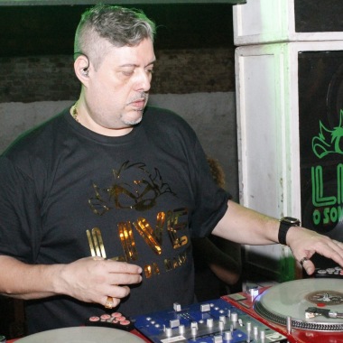 Deejay Sonorização E Iluminação
