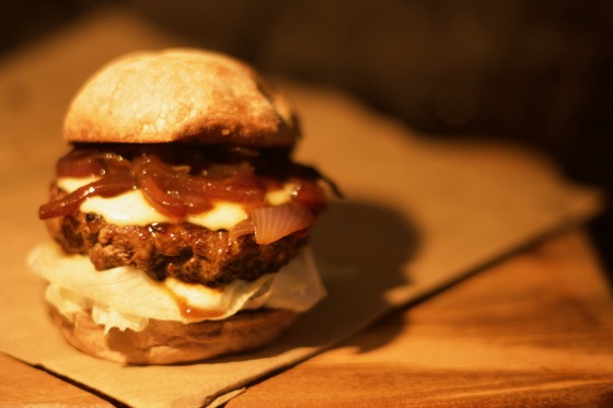 Foto para anúncio de hamburgueria gourmet em Salvador/BA