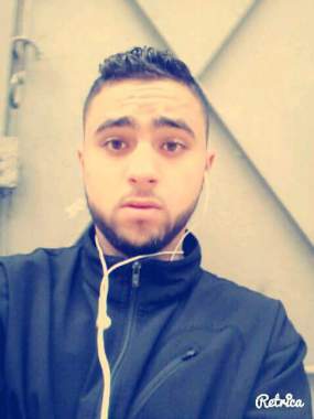 Oussama Homme De Travail